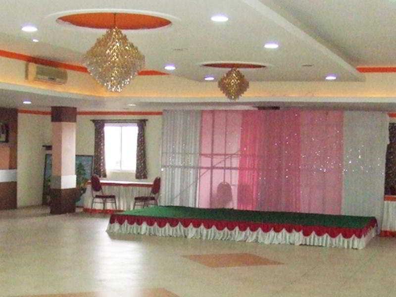 Priya Residency Hotel Secunderabad Экстерьер фото